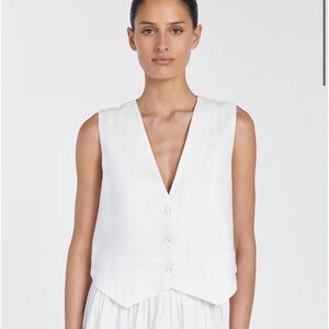 DISSH WHITE LINEN VEST